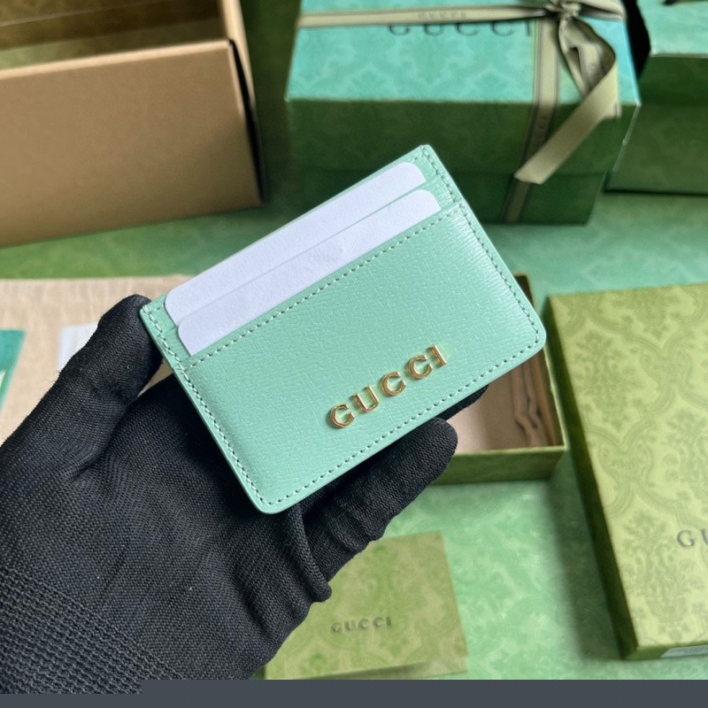 G*u*i wallets & purse